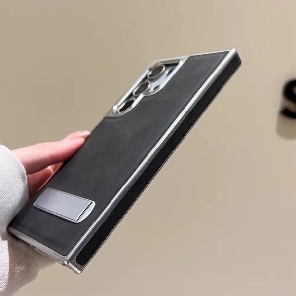 Luxury Premium Retro Leather Back Cover With Kickstand For Samsung Galaxy S22 Ultra, S23 Ultra, S24 Ultra & S25 Ultra - Image 11