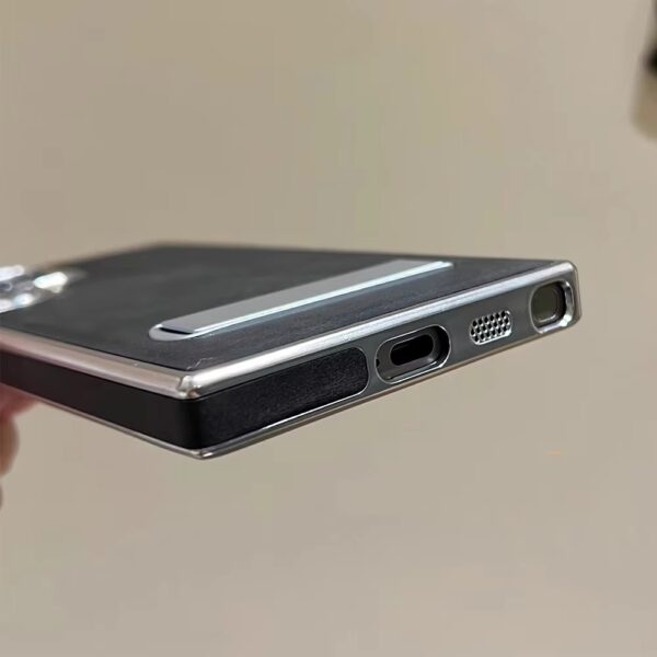Luxury Premium Retro Leather Back Cover With Kickstand For Samsung Galaxy S22 Ultra, S23 Ultra, S24 Ultra & S25 Ultra - Image 10