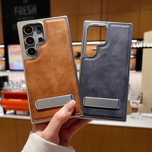 Luxury Premium Retro Leather Back Cover With Kickstand For Samsung Galaxy S22 Ultra, S23 Ultra, S24 Ultra & S25 Ultra - Image 5