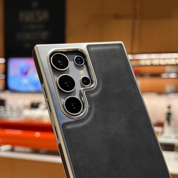 Luxury Premium Retro Leather Back Cover With Kickstand For Samsung Galaxy S22 Ultra, S23 Ultra, S24 Ultra & S25 Ultra - Image 12